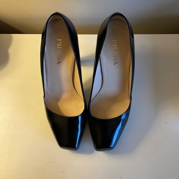 Black, Size 8 asymmetrical square toes Prada pumps - Picture 11 of 15
